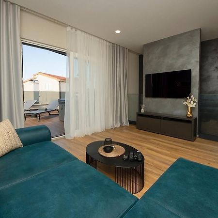 Luxury Apartment Vista Del Sole 希贝尼克 外观 照片