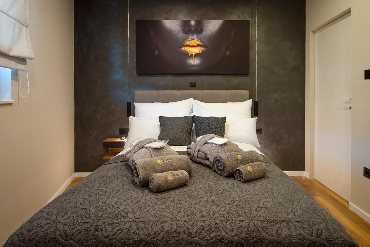 Luxury Apartment Vista Del Sole 希贝尼克 外观 照片
