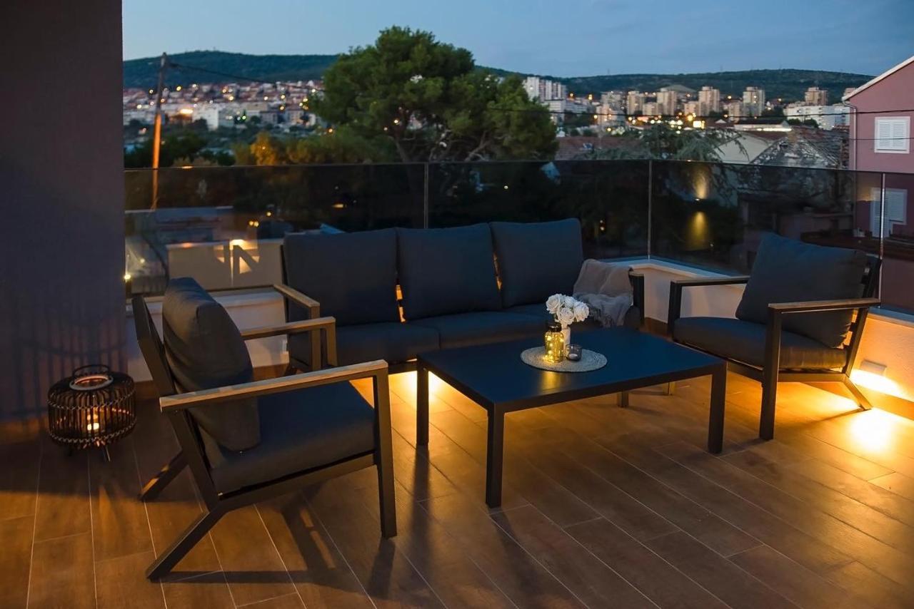 Luxury Apartment Vista Del Sole 希贝尼克 外观 照片